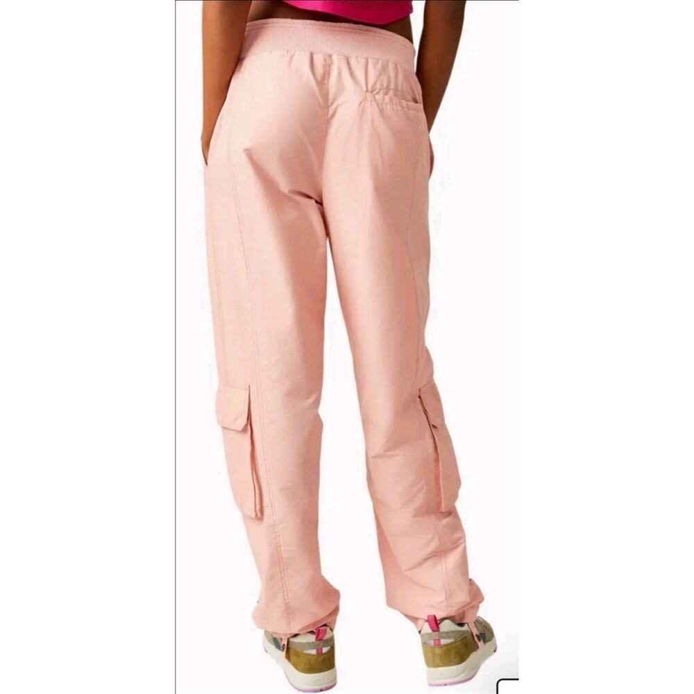 Free People Movement mesmerize me Cargo Pants In Sunkissed Pink Size Small - Picture 2 of 11